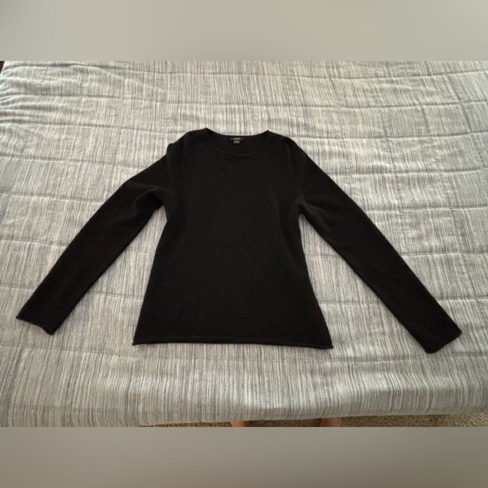 Classic Black Women's Cashmere Sweater